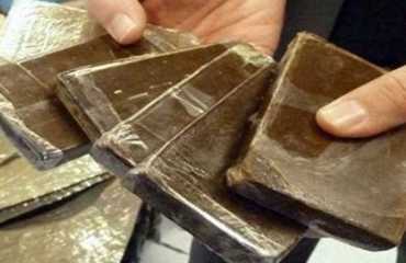 القبض على شخصين بحوزتهما 20 طربة لمخدر الحشيش بالاسكندرية