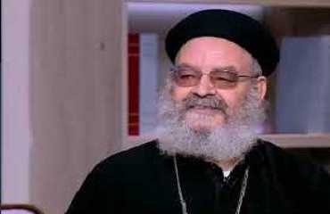 القس مكاريوس يكتب:مؤيدون ومعارضون