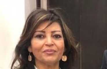 عزة فتحى  تكتب: القليل من العملاء والجهال والكثير من الشرفاء