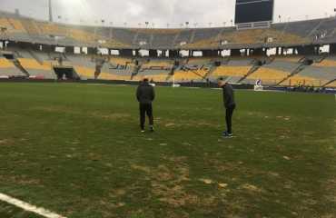 سيد عبد الحفيظ يعترض على أرضية ملعب برج العرب: حالتها سيئة