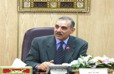 محافظ أسيوط يقدم واجب العزاء لأسرة البطل أبانوب أحد شهداء حادث العريش