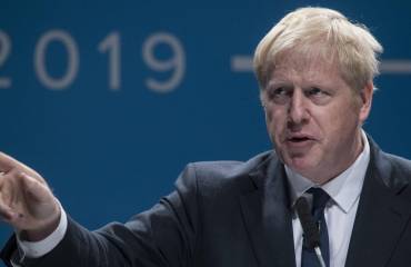 اعلامي: رئيس الوزراء البريطاني يتعامل مع مجلس العموم بكل ديكتاورية