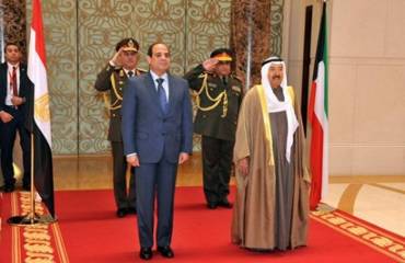 الرئيس السيسي يصل الكويت في زيارة رسمية تستغرق يومين