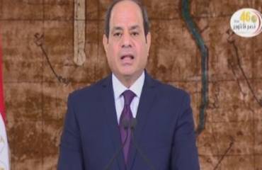 الرئيس السيسي يجتمع بالعصار ويوجه بتوطين صناعة النقل فى مصر