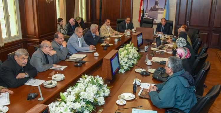 اجتماع سكرتير محافظة الإسكندرية